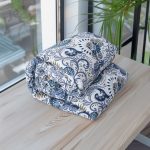 King Size Winter Comforter – Lightweight, Cozy & Feather-Soft (86" x 84") - Image 2